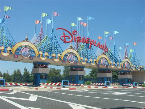 DisneyLand Paris - Travelling Moods