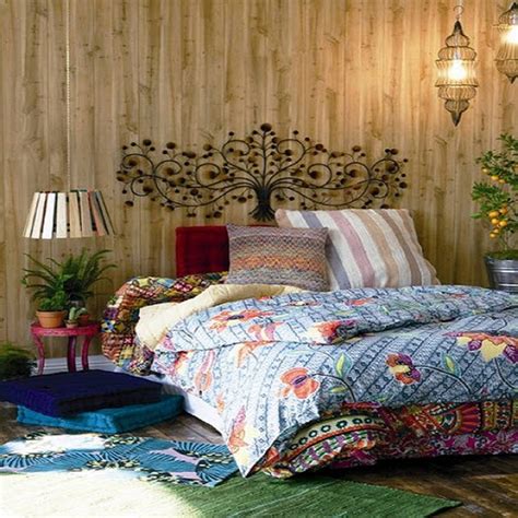 22 Beautiful Boho Bedroom Decorating Ideas