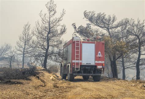 New evacuations ordered in Greece as high winds and heat fuel wildfires - The Columbian