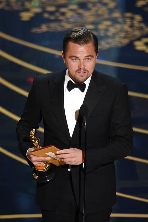 Leonardo DiCaprio wins Best Actor Oscar | Wonderwall.com