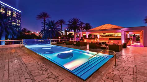 Hard Rock Hotel’s new nightlife offering takes the party poolside: Travel Weekly