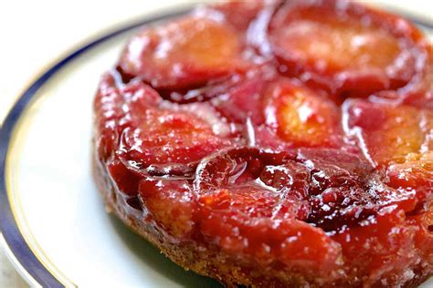 Plum Upside Down Cake | Plum upside down cake, Plum recipes, Upside down cake