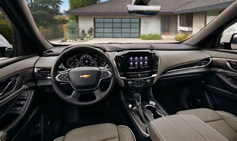 2023 Chevy Traverse Review | Interior, Features, Colors