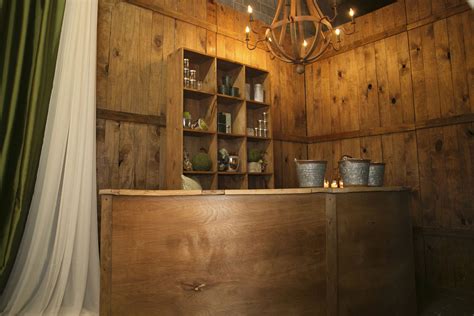 Rustic Walls, Bar and Shelving - Party Tables