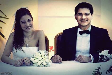 Hazal Kaya And Cagatay Ulusoy 2022