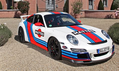 Germany Is Mad for Car Wraps! Martini-style Racing Livery by CAM SHAFT for the Porsche 911 GT3