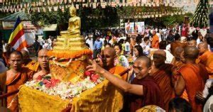 Buddhist Festivals - Culturopedia