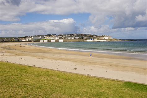 Kilkee County Clare Holiday Resort with Sandy Beach