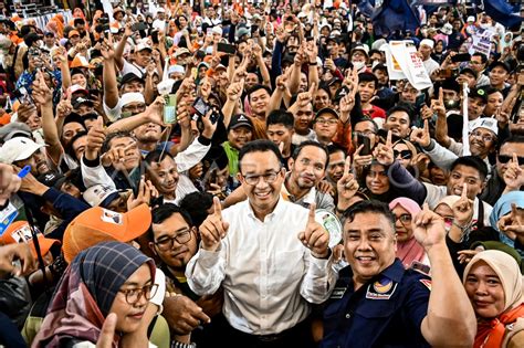 Kampanye Anies Baswedan di Kota Tangerang | ANTARA Foto