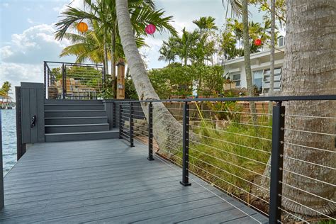 Miami Oceanside Deck With Black Cable Railing | Viewrail