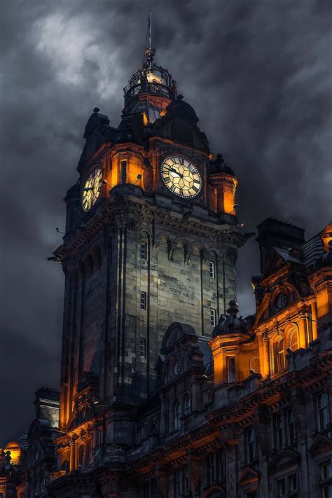 Clock Tower, Edinburgh, United Kingdom : pics