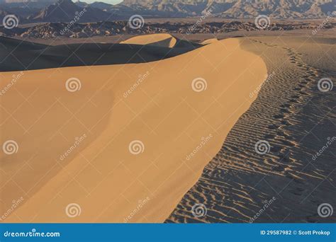 Death Valley Sand Dunes stock photo. Image of extreme - 29587982