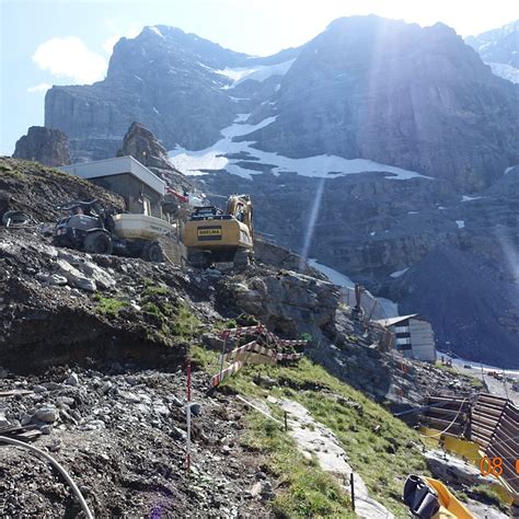 Construction site information regarding night work on the Eiger glacier | jungfrau.ch