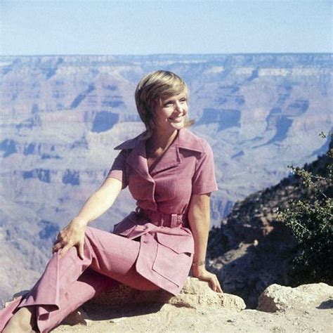 Florence Henderson during filming of The Brady Bunch episode “Grand ...