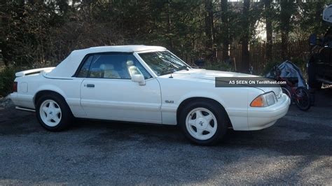 1993 Ford Mustang Convertible