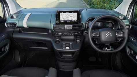 Citroen e-Berlingo Interior Layout & Technology | Top Gear