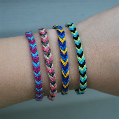 Friendship Bracelets | Fun Family Crafts