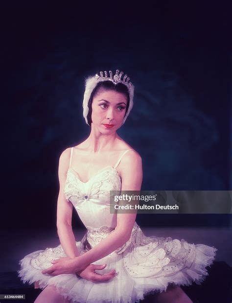 Margot Fonteyn in Swan Lake. News Photo - Getty Images