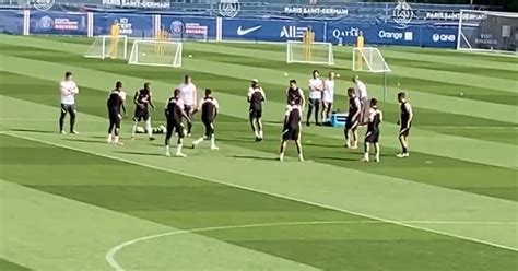 PSG-Training-Messi-Mbappe-Neymar - Planet Football