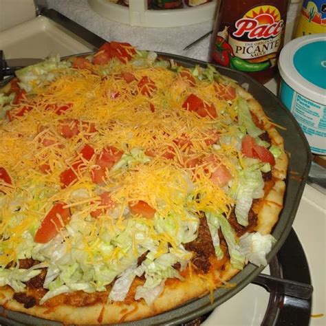 Pizza Hut Taco Pizza (image not the real thing) : r/nostalgia