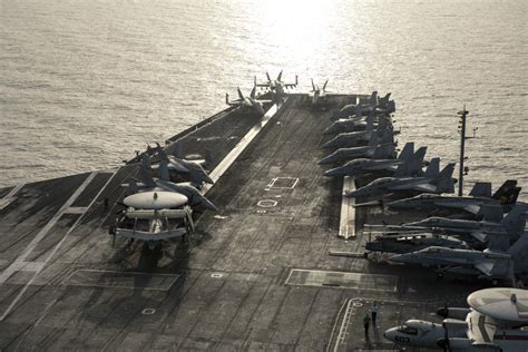 Stunning US Aircraft Carrier Images | Pictures at Sea, The Flight Deck ...