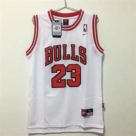 (M) Chicago Bulls #23 Michael Jordan Basketball NBA Jersey White, Men's Fashion, Activewear on ...