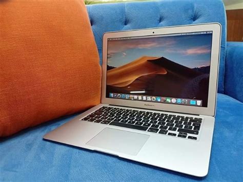 Macbook Air Core i5 4gb Ram 128gb SSD 15gb Videocard - Used Philippines