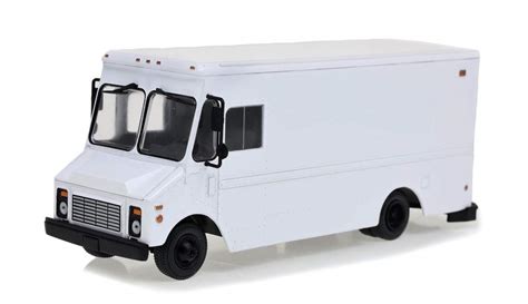 1:43 1993 Grumman Olson Delivery Step Van (White), Best Sellers ...