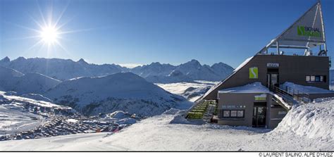 Alpe d'Huez Ski Resort | French Alps