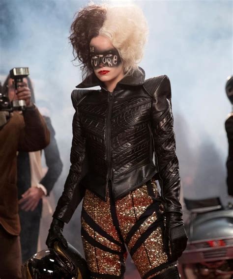 Emma Stone Cruella 2021 Cruella de Vil Leather Jacket em 2021 ...