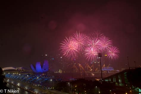 New Year's Fireworks : r/singapore