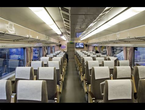 Inside the Shinkansen (K5A0176) | A 1960's Japanese Shinkans… | Flickr