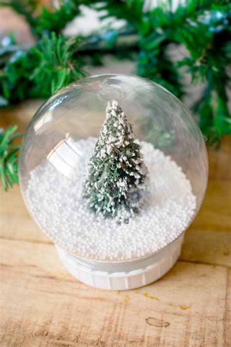 DIY Christmas Tree Snow Globe - Extreme Couponing Mom