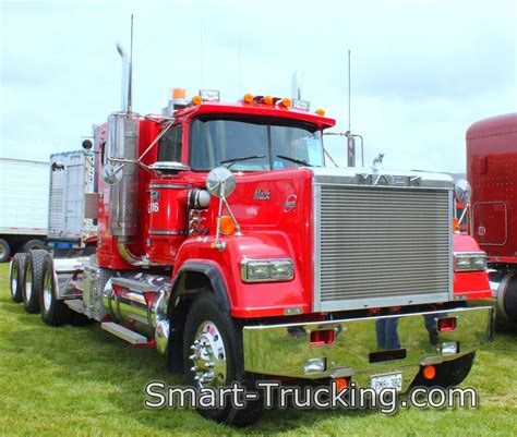 1992 Mack Superliner. I snapped this pic of this great looking Mack at ...