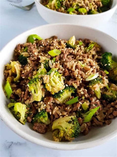 Ground Beef and Broccoli - Hint of Healthy