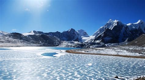 Gurudongmar Lake :The Highest Lake in the World | Travel and Explore