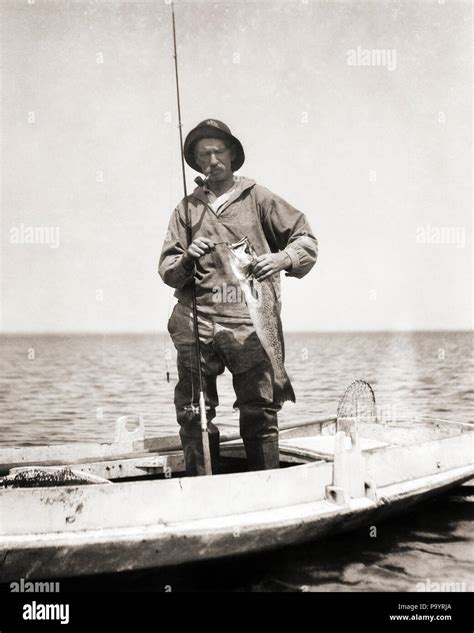 Fisherman Fashion Stock Photos & Fisherman Fashion Stock Images - Alamy