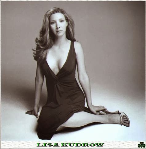 Celebrities News: Lisa Kudrow - Hollywood Celebrity, Actress