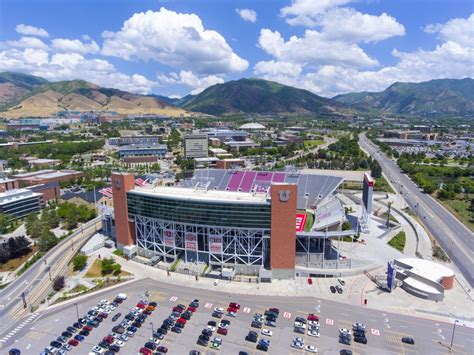 Rice-Eccles Stadium Food and Drinks - Utah Utes Food | TSR