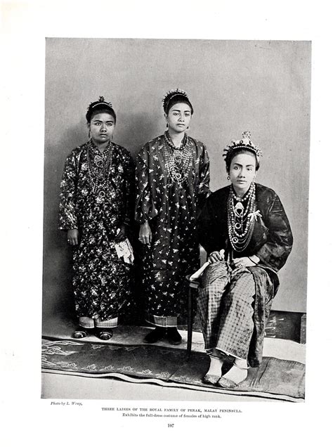 1910 Three Ladies of Royal Family of Perak Malay Peninsula - Etsy