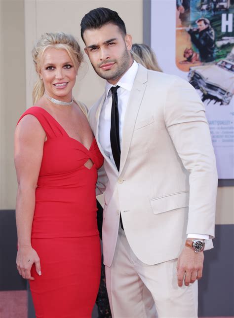 Hold On—Did Britney Spears Just Debut Her Engagement Ring? | Who What ...