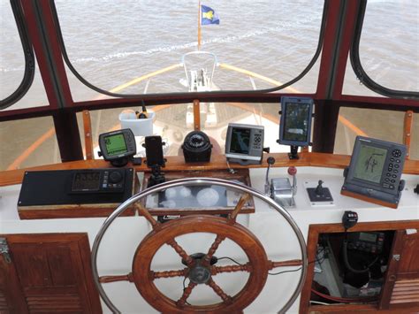 Navigation instruments/equipment - MVSanderling.netMVSanderling.net