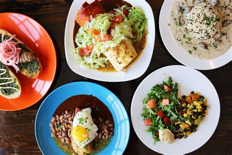 Dish & Drink KC: Café Corazón's new breakfast and lunch menu, paletas from Yoli, and a Korean pop-up