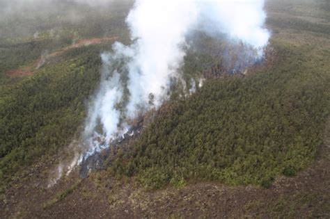 Kilauea eruption resumes, volcano alert raised from advisory to watch