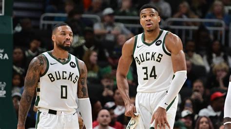 Damian Lillard has heartwarming reaction to Giannis Antetokounmpo's surprise gift | Yardbarker