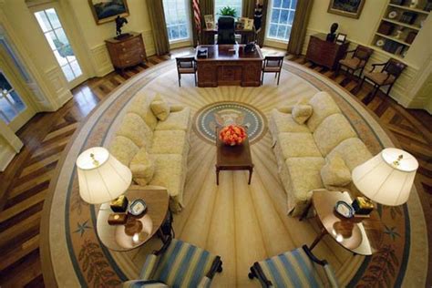 In the George W. Bush Oval Office: Makeover and Décor - HubPages