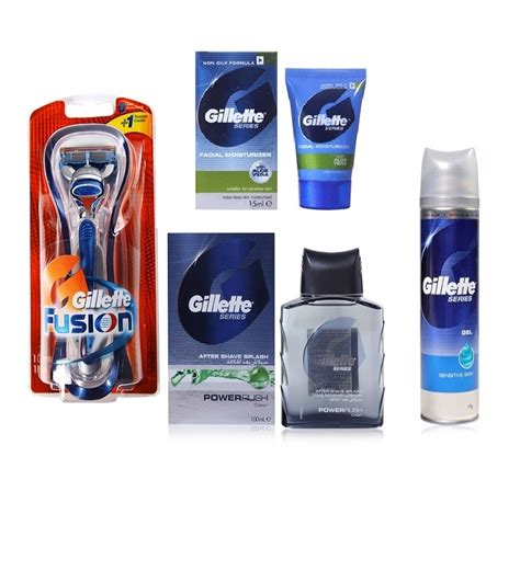 Gillette Men's Grooming Kit (Gillette Fusion Razor, Facial Moisturizer ...