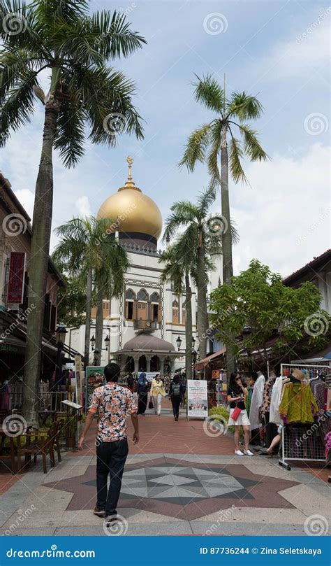 Kampong Glam Neighborhood with Sultan Mosque Editorial Stock Image - Image of islam, background ...