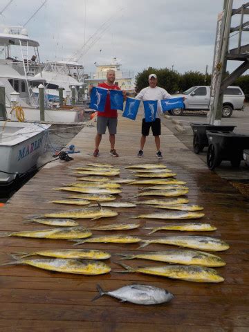 Monday Fishing... - Pirate's Cove Marina