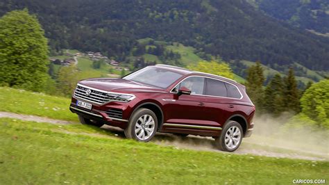 2019 Volkswagen Touareg Atmosphere - Off-Road | Caricos